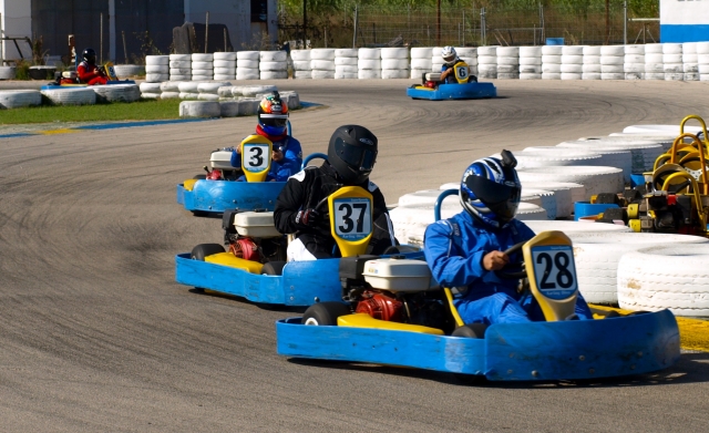  Corrida de kart 